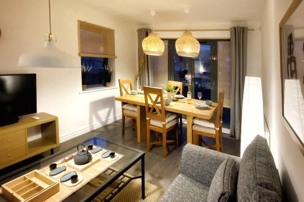 Japanese Style Muji Two-Bedroom Apt Swansea Kültér fotó